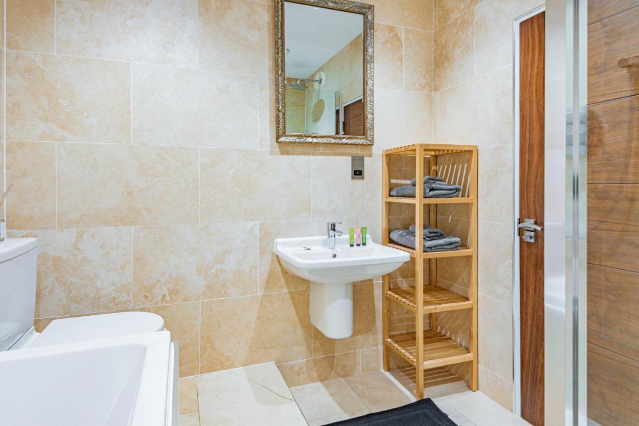 Arcore Premium Rental Shaftesbury Avenue 런던 외부 사진